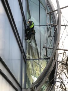 difficult access glass replacement by abseil